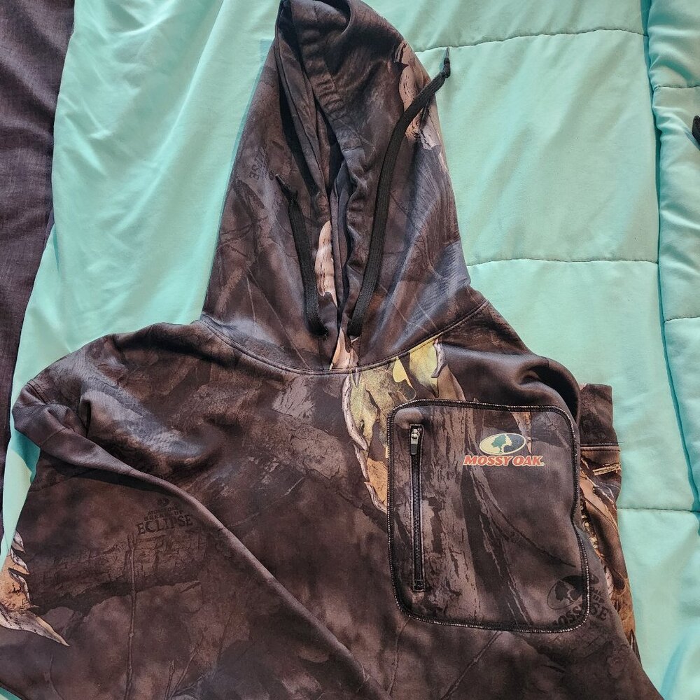 Mossy oak hoodie